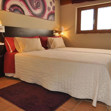 Hostal De Cabrit Сан-Матео Экстерьер фото